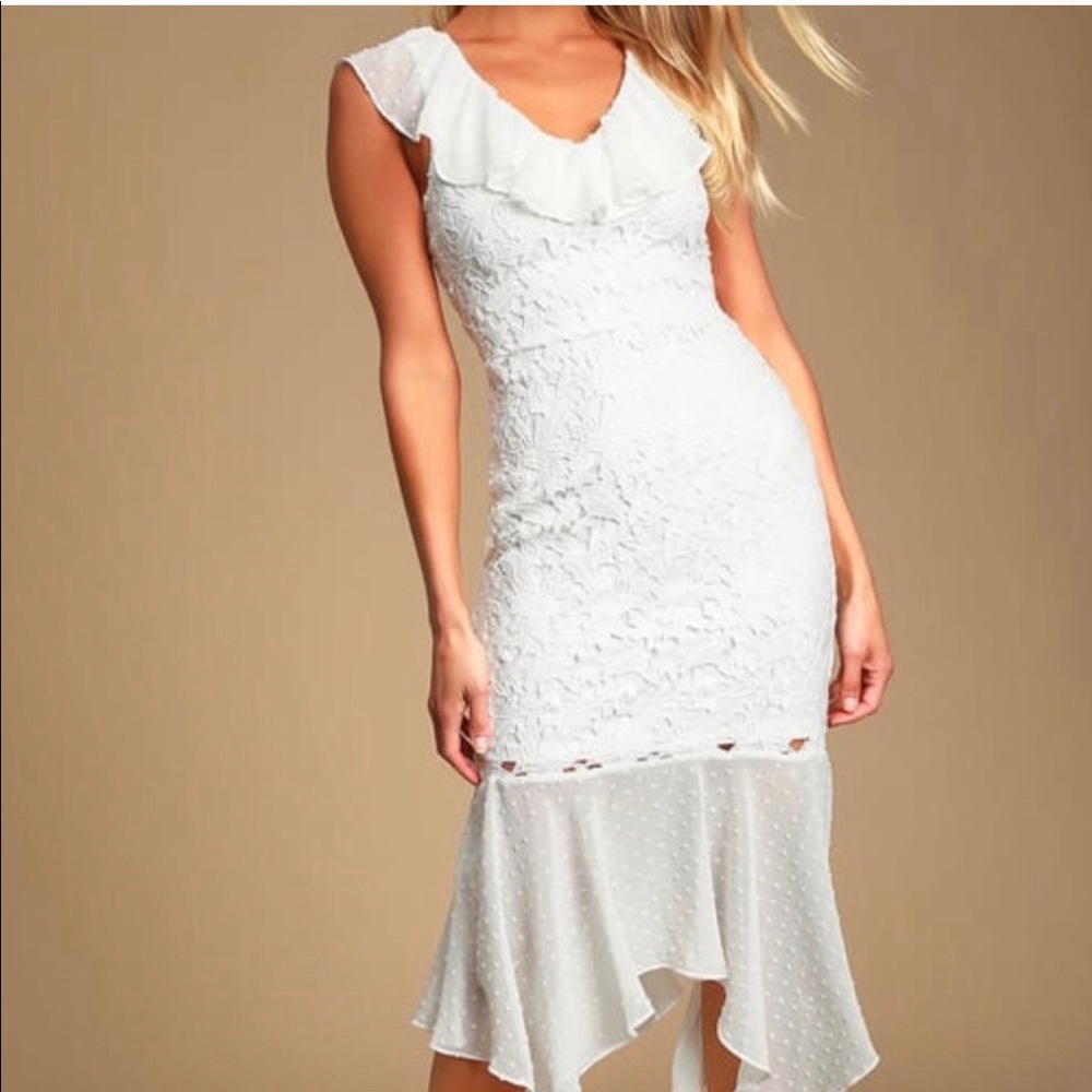 New Lulus white dress. NWT Size-XS